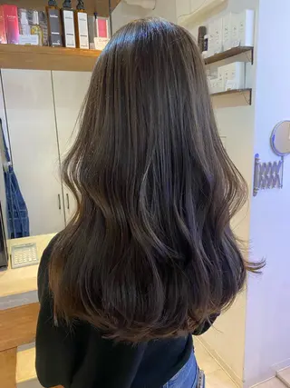 セミロング カラー scene.池袋所属・scene. haraのヘアスタイル