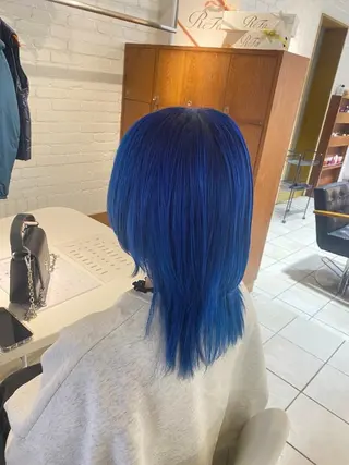 ミディアム カラー 💫レイヤーカット 💫ブリーチ💫サキのヘアスタイル