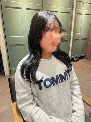 ロング カラー 石川 聖奈のヘアスタイル