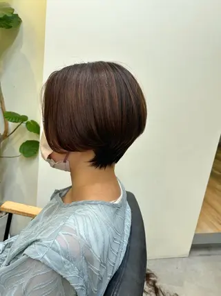 ショート 勝海 絢音のヘアスタイル