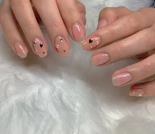 ネイル 横尾 麻里のネイルデザイン