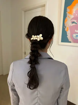 ミディアム 美 海のヘアスタイル