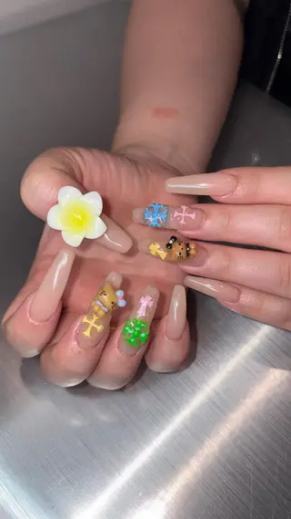 ネイル 👽個性派ネイル🎀 komachiのマツエク・マツパデザイン