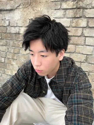 パーマ メンズ 髪質改善/ 似合わせ/古津遼平のヘアスタイル