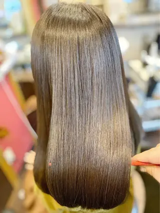 ロング WiZ所属・艶髪カラー🤍 縮毛矯正🤍RINAのヘアスタイル