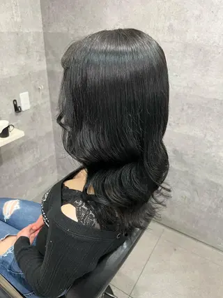 ミディアム カラー _WHITE所属・黒川 陵のヘアスタイル