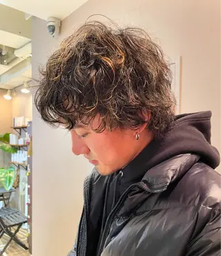 ショート カラー パーマ メンズ ROCAReTA FOR HAIR 千本丸太町店所属・なかがきはな/ボブ/ レイヤー/パーマのヘアスタイル