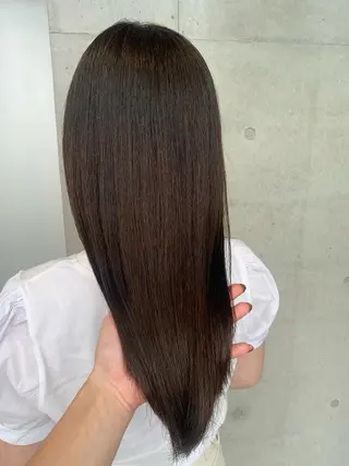 ロング カラー 透明感/オリーブ/ グレージュ/YUKAのヘアスタイル