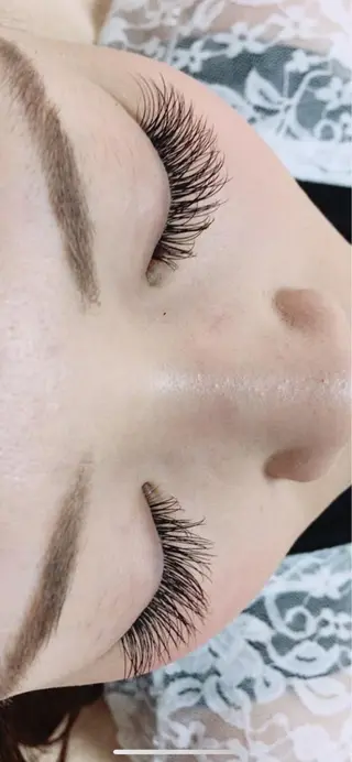 マツエク・マツパ Lily所属・Lily 【yurie】のマツエク・マツパデザイン