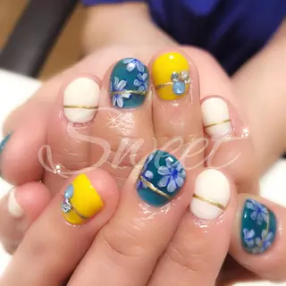 ネイル sweet 仲野陽子のネイルデザイン