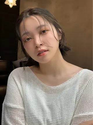 ショート ブリーチダブルカラー ハイライト/山本喜熙のヘアスタイル