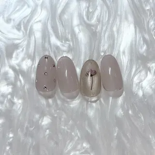 ネイル DIVAS/ yuiのネイルデザイン