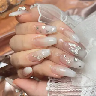 ネイル 23時まで❤︎韓国、 ワンホンネイルのネイルデザイン