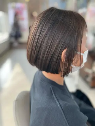 ショート カラー Pilina所属・伊丹Pilina 山田のヘアスタイル