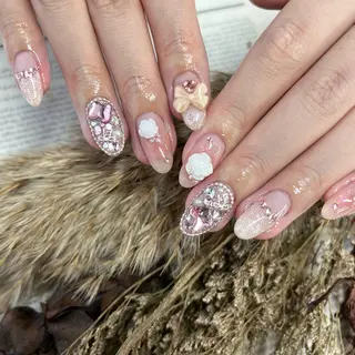 ネイル Basic町田本店 Suzunaのネイルデザイン