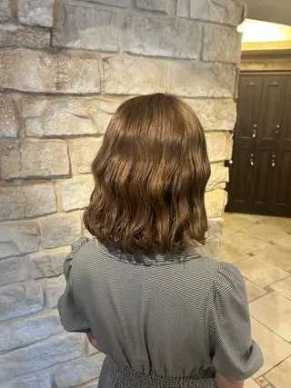 ミディアム Mei /オリーブ カラー/アレンジのヘアスタイル