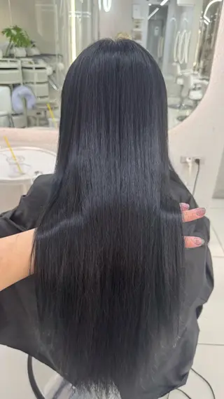 カラー ANN GAGAのヘアスタイル