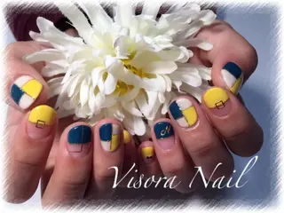 ネイル 美SORA ～ｳﾞｨｿﾗ～のネイルデザイン