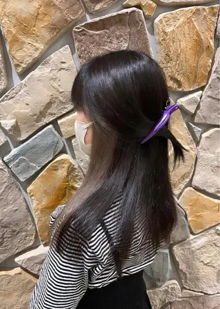 セミロング 𝐌𝐎𝐄🩶 EIGHTのヘアスタイル