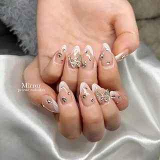 ネイル nailsalon Mirrorのネイルデザイン