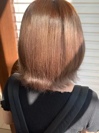 ミディアム ワタナベ アオイのヘアスタイル