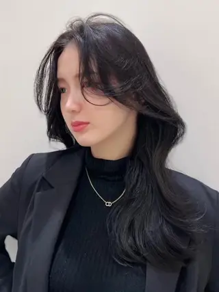 ロング 🌸Leviju桂店 店長Saki🌸のヘアスタイル