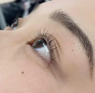 マツエク・マツパ Lilaリラ　豊中店所属・Lila豊中店 Yukaのマツエク・マツパデザイン