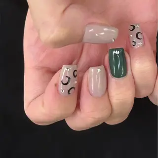 ネイル アトリエ　ミモザ所属・いまむら あかりのネイルデザイン