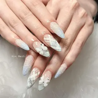 ネイル HIN NAILのネイルデザイン