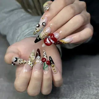 ネイル いちご ちゃんのネイルデザイン