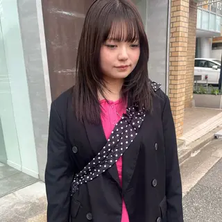 セミロング カラー yuumi/大濠🪷 顔周り/ハイトーンのヘアスタイル