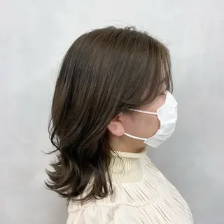 ミディアム 💖暖色・ハイトーン 🐈みおり💖のヘアスタイル