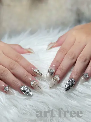 ネイル SEIKA 🌼*･のネイルデザイン