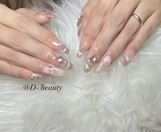 ネイル D-BEAUTY Nailsalonのネイルデザイン