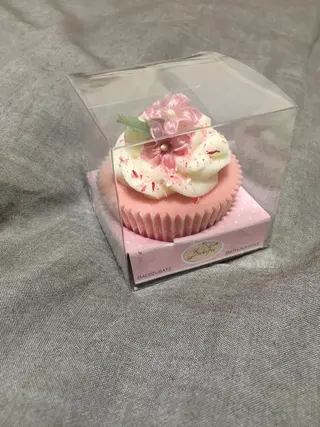 ミディアム カラー パーマ ヘアアレンジ メンズ キッズ ネイル マツエク・マツパ アニメ,Vオタク× 即効痩せエステサロンのエステ・リラクイメージ