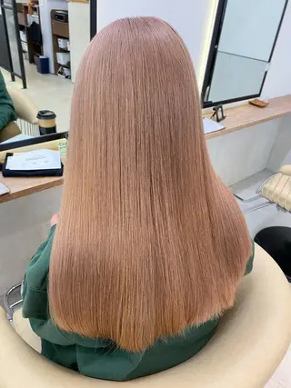 カラー sand 大阪梅田所属・ショートパーマ🌀 ✂︎小寺仁紫のヘアスタイル