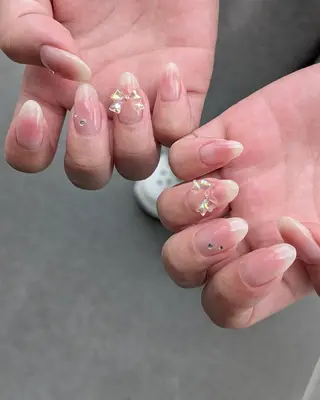 ネイル rokunana 佐野のネイルデザイン