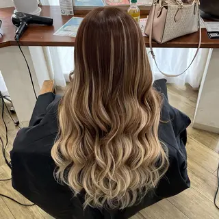 MOMOKA /　Lapis大名店のヘアスタイル