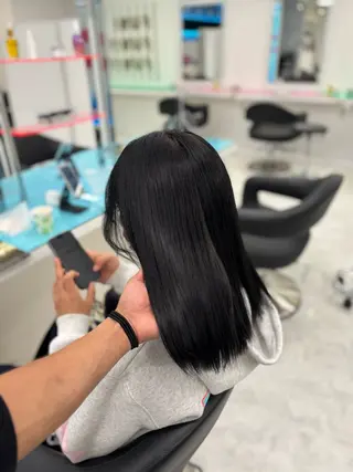 ミディアム カラー 大人っぽベージュ🤍 当日予約◎ヒロトのヘアスタイル