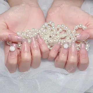 ネイル Queenie 🦋のネイルデザイン