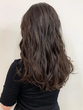 ロング カラー 渋谷ブリーチカラー 韓国ヘアyuikoのヘアスタイル