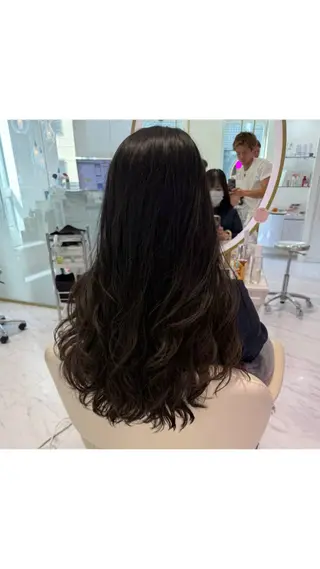 ロング パーマ 🌟TOSHI/透明 感カラー/ショートのヘアスタイル