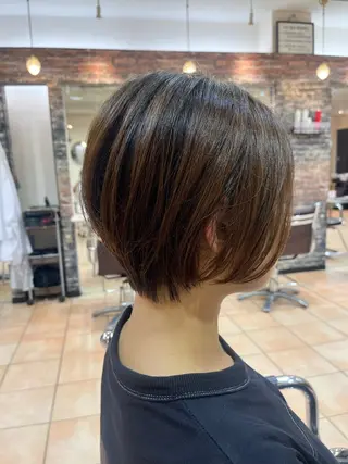 ショート Lily hair所属・メンズ’ショート特化 クロスのヘアスタイル