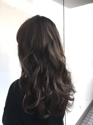 カラー 小顔似合わせ 前田ヒロコのヘアスタイル