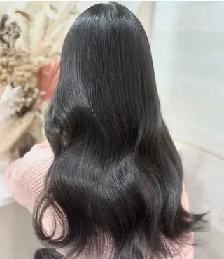 ロング カラー Hina🐣 elubylovisのヘアスタイル