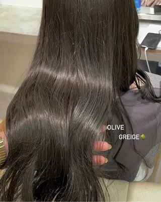 カラー morita yunaのヘアスタイル