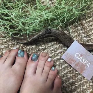 ネイル 🌞💜 KAORI 🌴のネイルデザイン