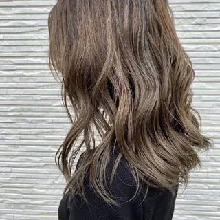 ロング カラー 婦中／メンズ/パーマ カラー/縮毛/波巻きのヘアスタイル