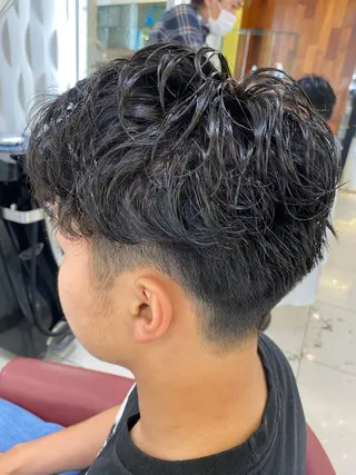 パーマ メンズ 瀬川 茉衣子のヘアスタイル