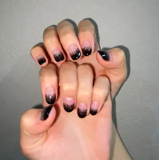 ネイル クレセントアイ Yui✧*｡のネイルデザイン